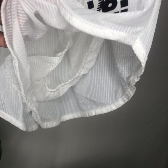 New Balance Lightweight Nylon Shorts w/ Lining - Picture 4 of 5